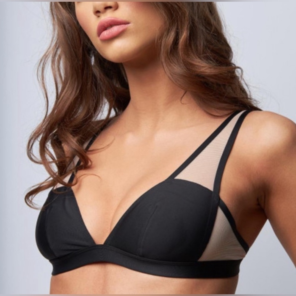 Victoria's Secret Very Sexy Unlined Mesh Plunge
Bralette L